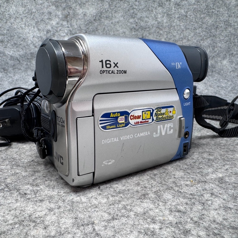 JVC Digital Video Camera GR-D72U MiniDV Camcorder Charger *Parts Only‎